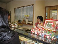 ケーキ屋さん(ケーキをもらいました)